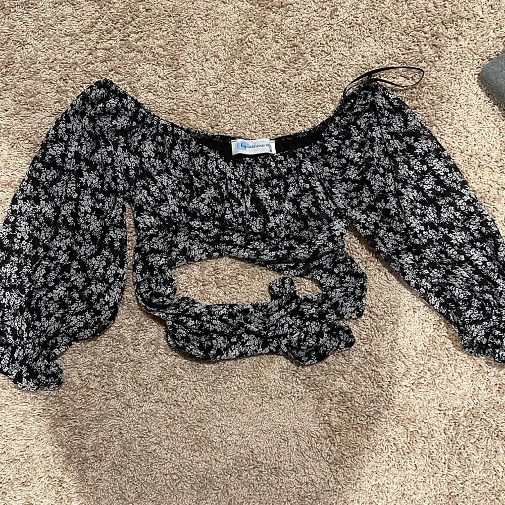 Off shoulder cropped blouse size medium